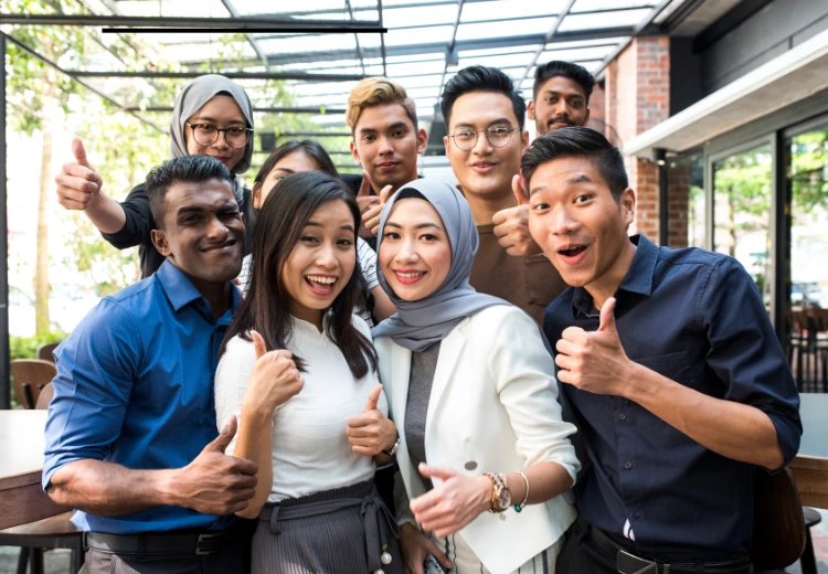 rhbkredit-about us- group of young malaysian